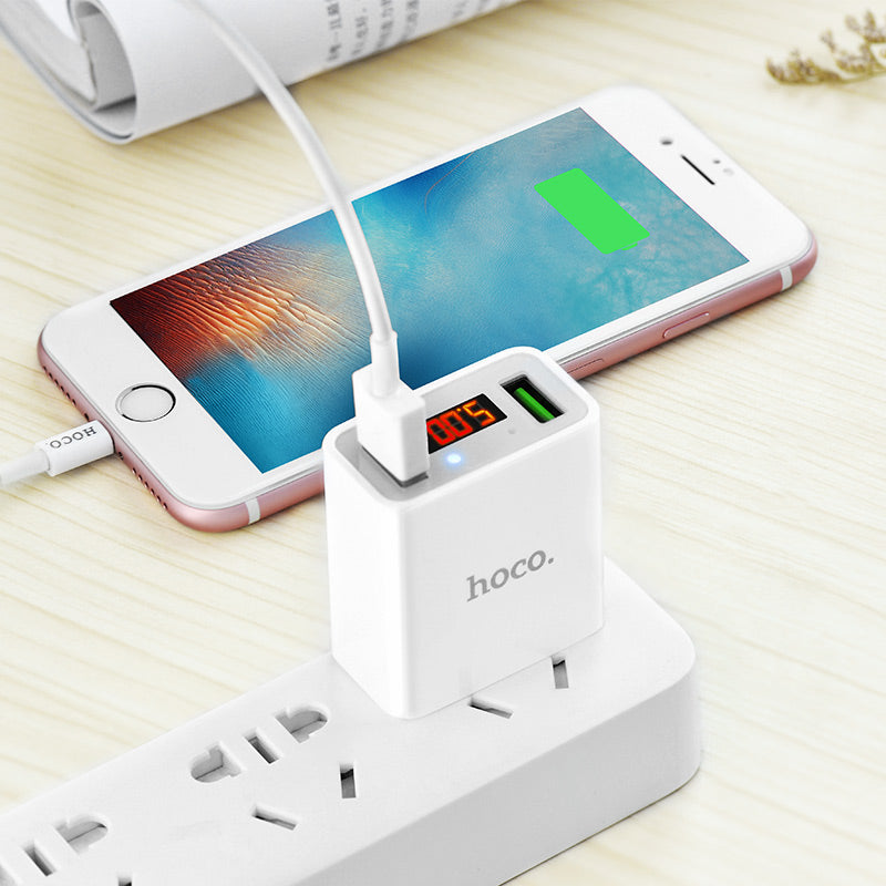 Wall charger “C25 Cool” US plug dual USB LED display