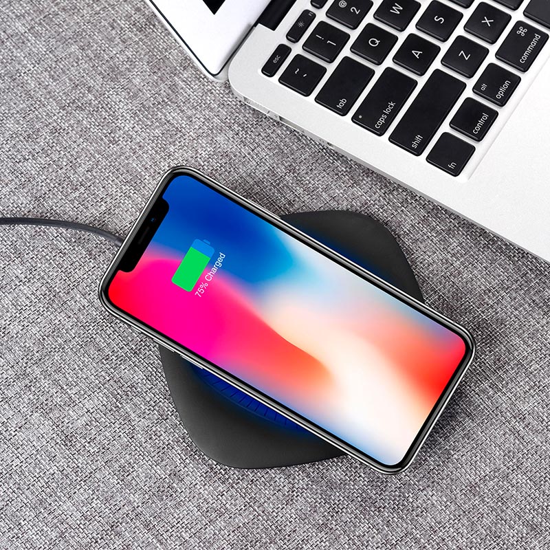 Wireless charger “CW10 Graceful” portable tabletop charging dock