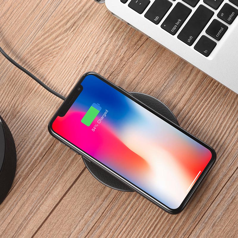 Wireless charger “CW14 Round” portable tabletop charging pad dock