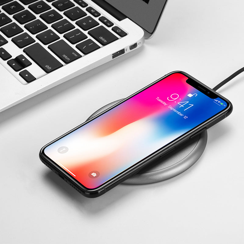 Wireless charger “CW3A Round” portable tabletop charging dock