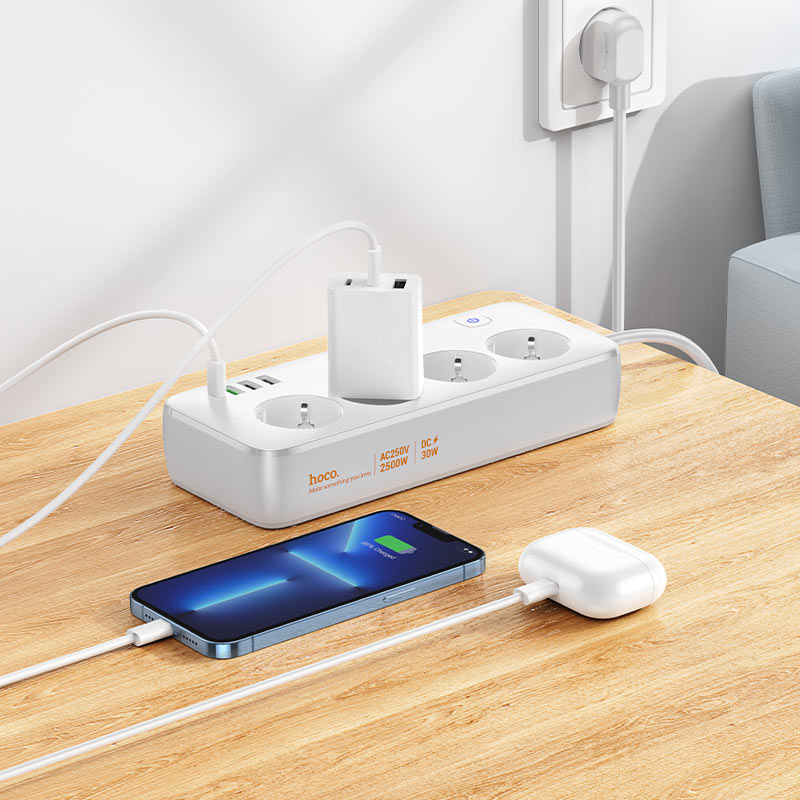 Power strip “AC22 Sunlight” PD30W 4 ports + 4 sockets EU / GER