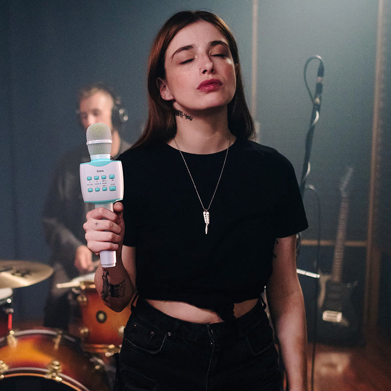 Microphone “BK5 Cantando” wireless karaoke mic