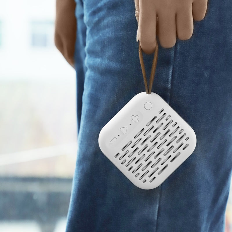 Wireless speaker “BS22 Rhythmic motion” TF card support