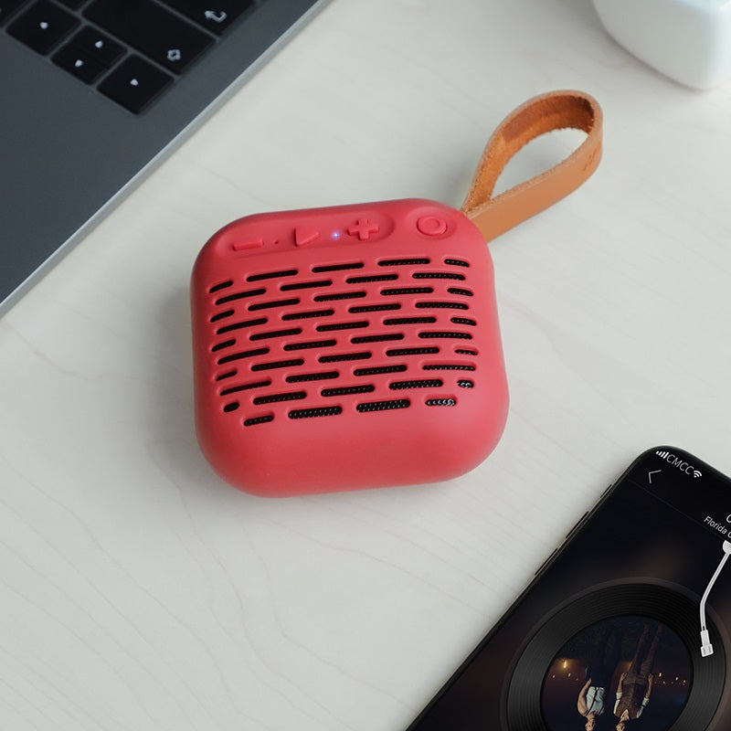 Wireless speaker “BS22 Rhythmic motion” TF card support