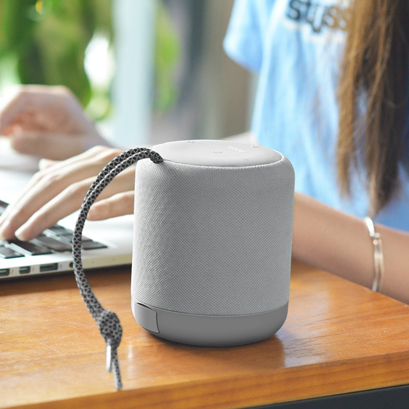 Wireless speaker “BS30 New moon” portable loudspeaker