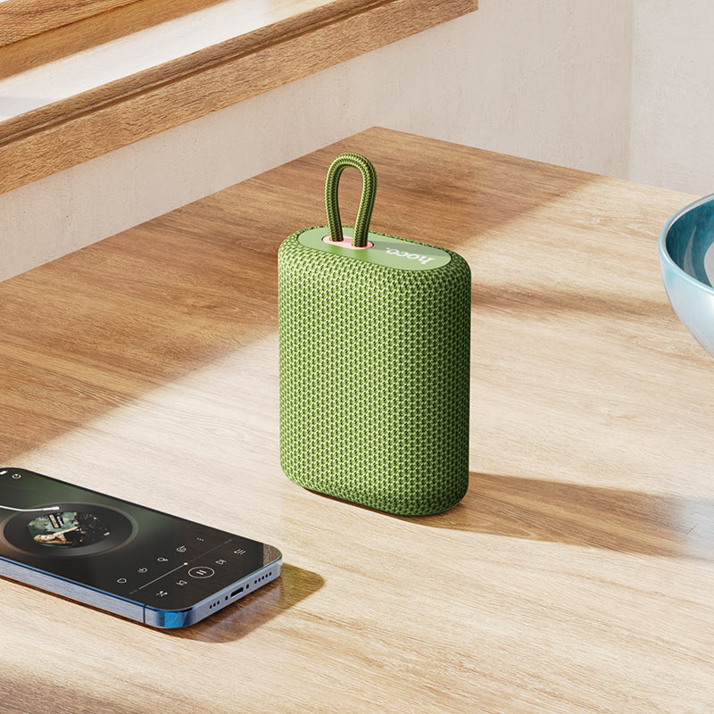 Wireless speaker “BS47 Uno” sports portable loudspeaker