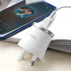 Wall charger “C37B Dignity” single USB set with cable UK