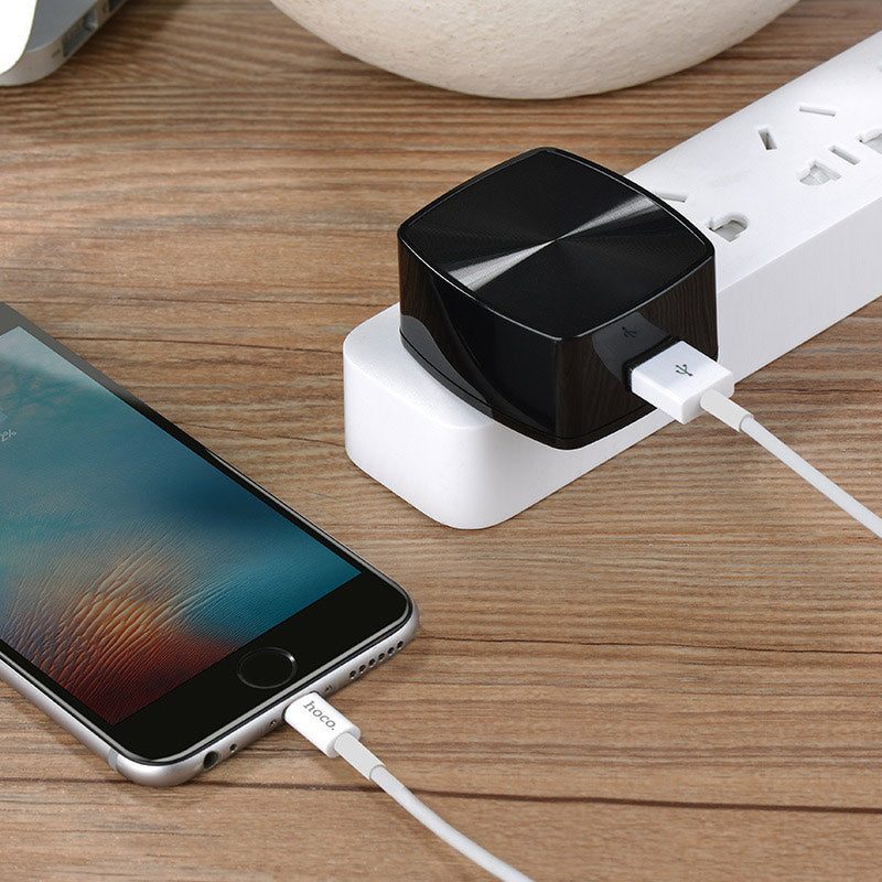 Wall charger “C70 Cutting-edge” single USB port QC3.0 US set with cable