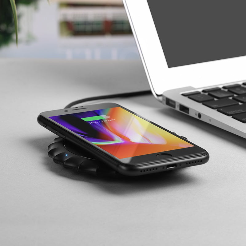 Wireless charger “CW13 Sensible” portable tabletop charging dock