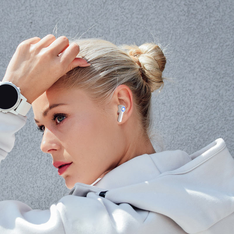 Wireless headset “E55 Flicker” with charging case