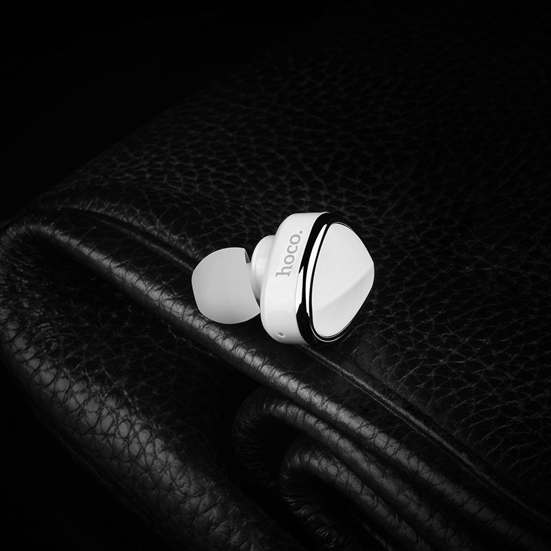 Wireless headset “E7 Plus La joie” earphone with mic