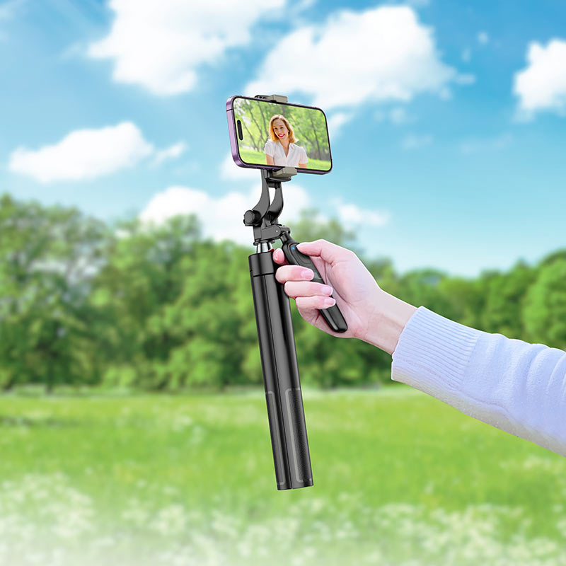 Tabletop holder “K19 Soul” for live broadcast