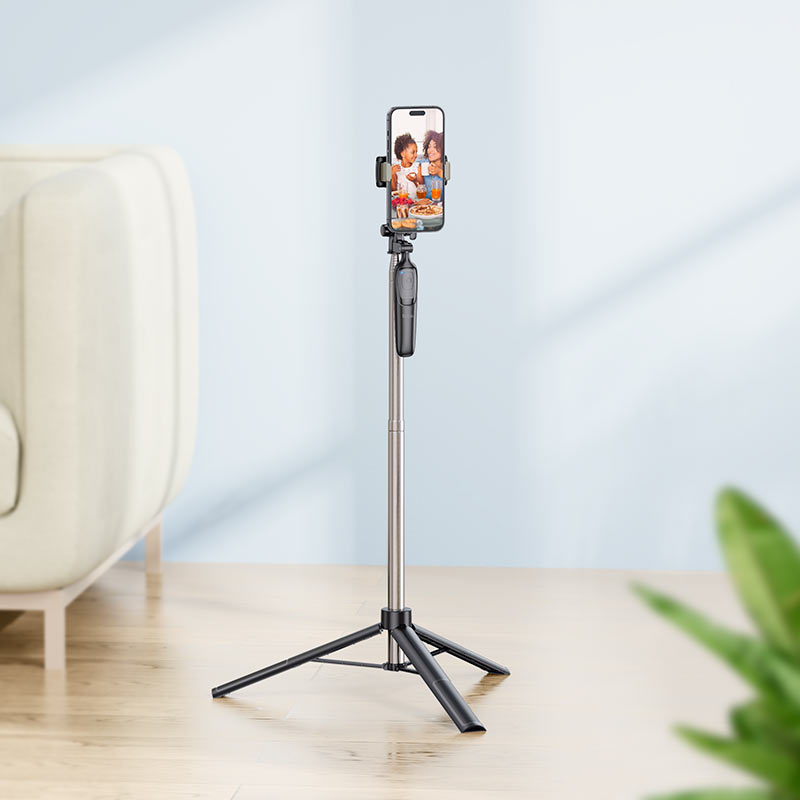 Tabletop holder “K19 Soul” for live broadcast