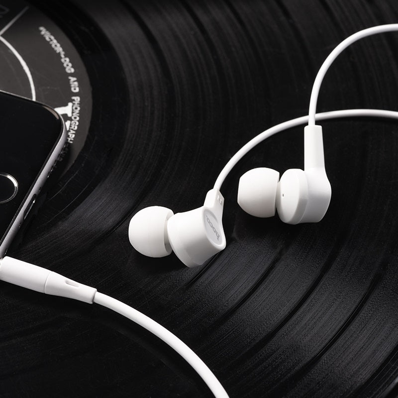 Wired earphones “M50 Daintiness” universal with mic