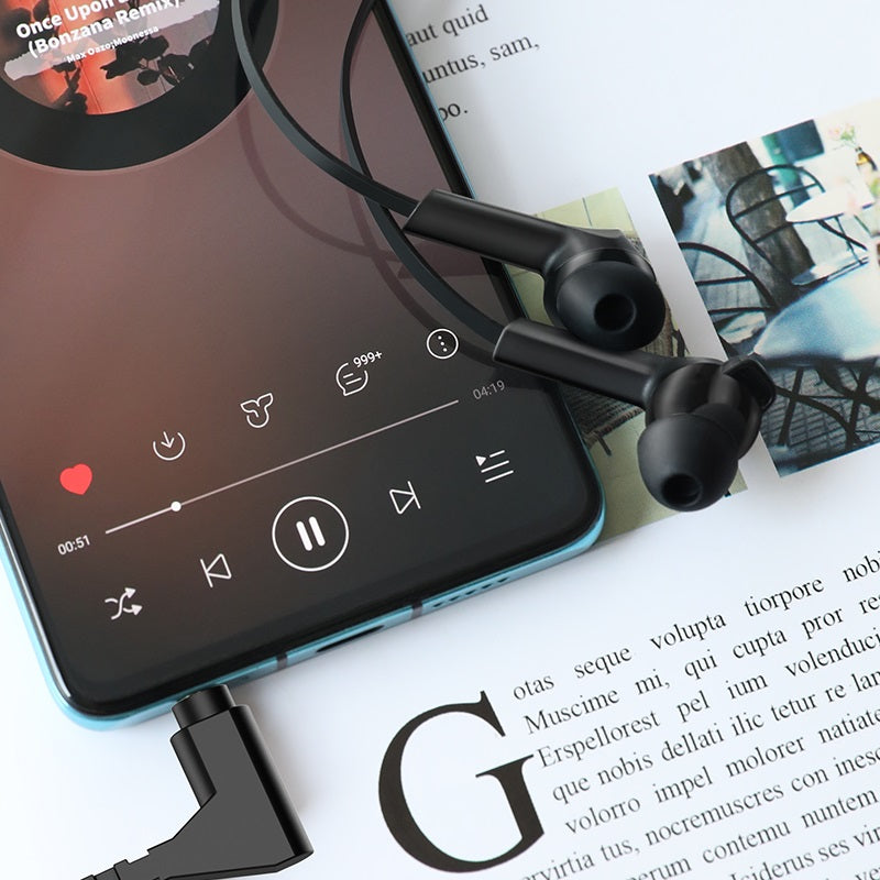 Wired earphones 3.5mm “M72 Admire” with mic