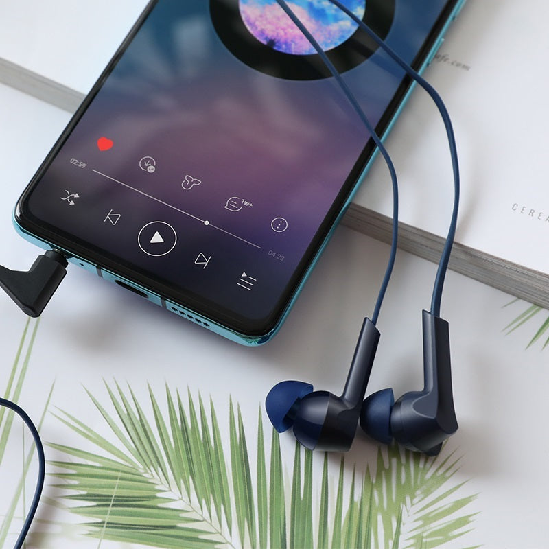 Wired earphones 3.5mm “M72 Admire” with mic
