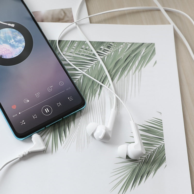 Wired earphones 3.5mm “M72 Admire” with mic