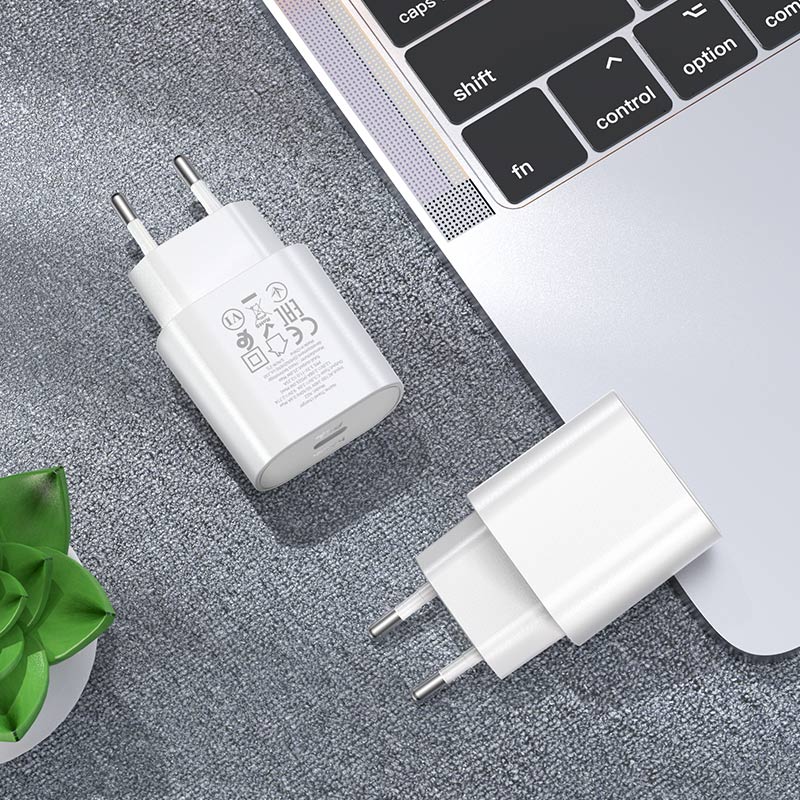Wall charger “N22 Jetta” PD25W EU set with cable