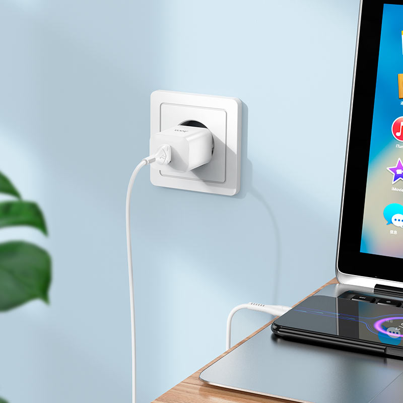 Wall charger “N26 Maxim” QC3.0 EU cable set