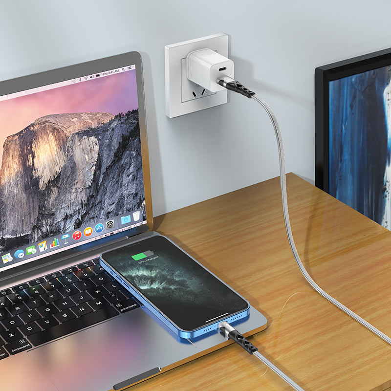 Cable USB to Lightning “U105 Treasure” charging data sync