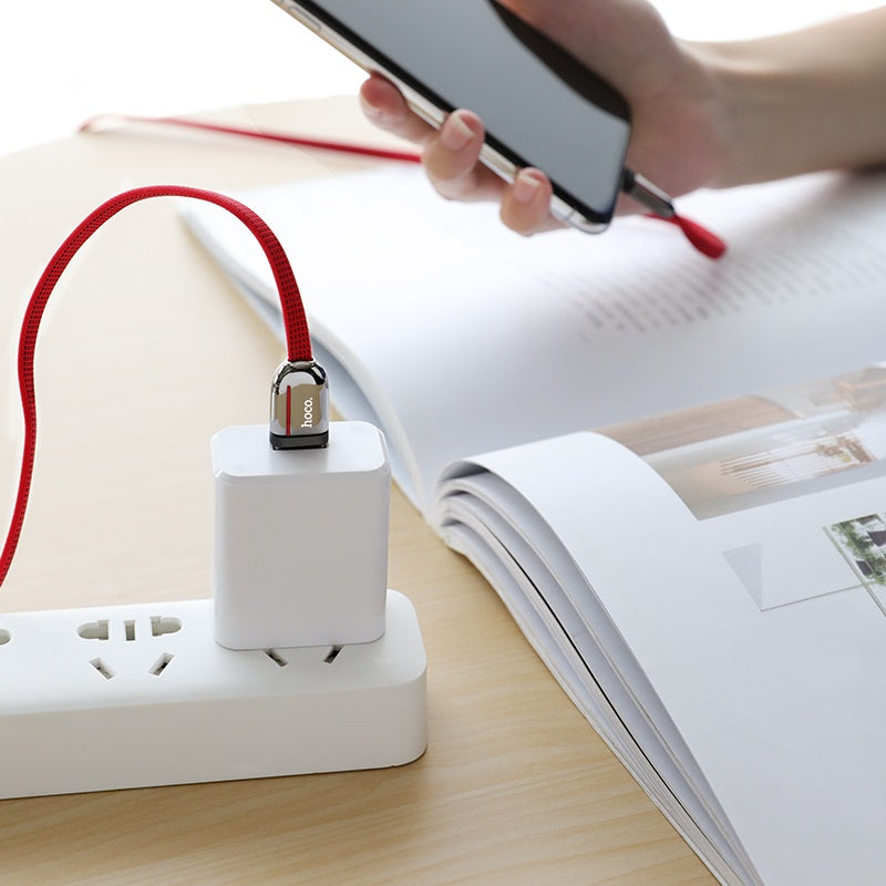 Cable USB to Lightning “U74 Grand” charging data sync