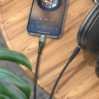 Cable 3.5mm to iP “UPA25 Transparent Discovery Edition”