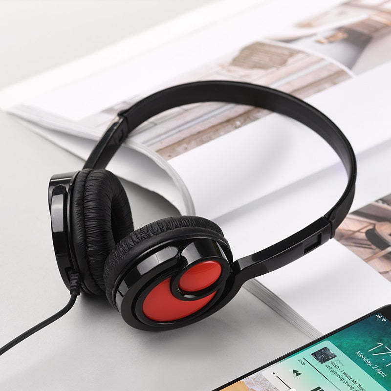 Wired headphones “W17 Delightful” with mic adjustable head beam