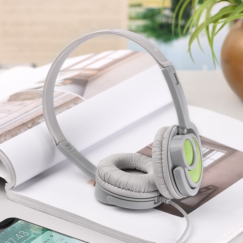 Wired headphones “W17 Delightful” with mic adjustable head beam