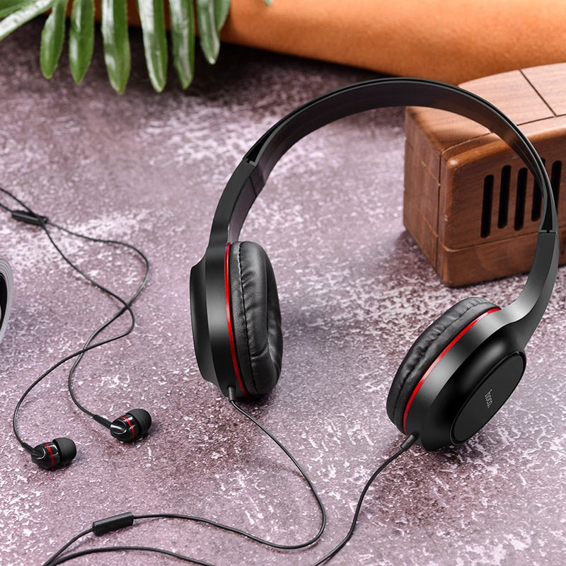 Headphones “W24 Enlighten” wired with mic set with earphones