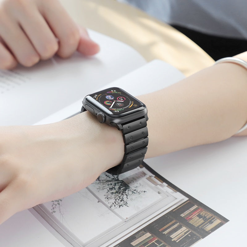 Watchband for Apple Watch Series 1 / 2 / 3 / 4 “WB07 Precious” stainless steel