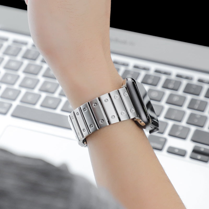 Watchband for Apple Watch Series 1 / 2 / 3 / 4 “WB07 Precious” stainless steel
