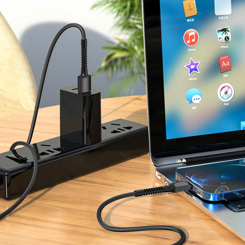 Cable USB to Lightning “X71 Especial” charging data sync