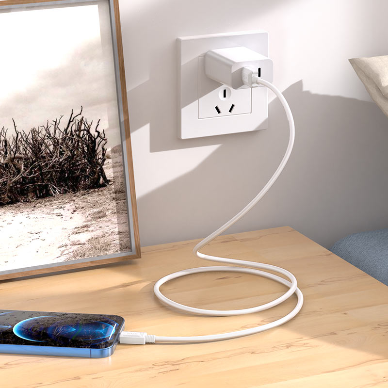 Cable USB to Lightning “X73” charging data sync