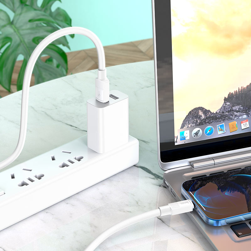 Cable USB to Lightning “X84 Solid” charging data sync