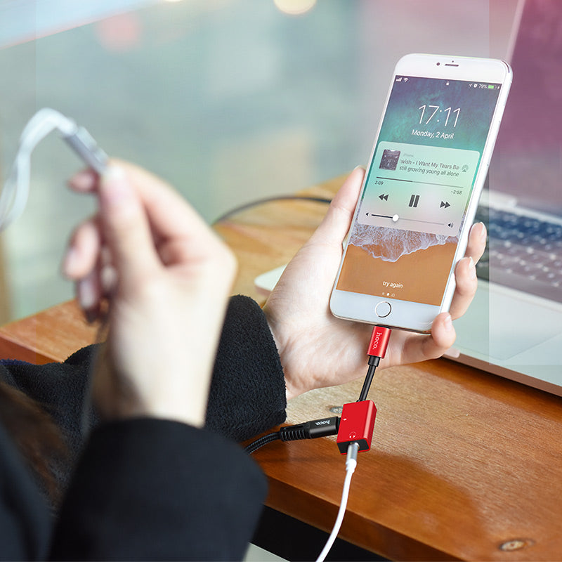 Adapter Lightning to 3.5mm jack «LS16» 2 in 1 audio converter