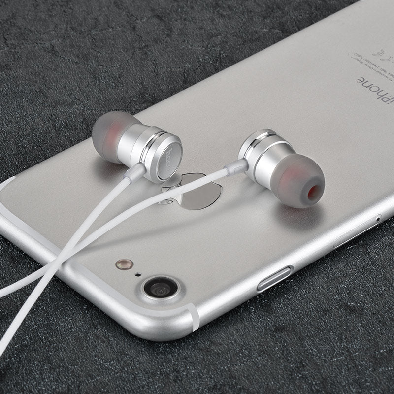 Wired earphones 3.5mm “M16 Ling sound” with microphone