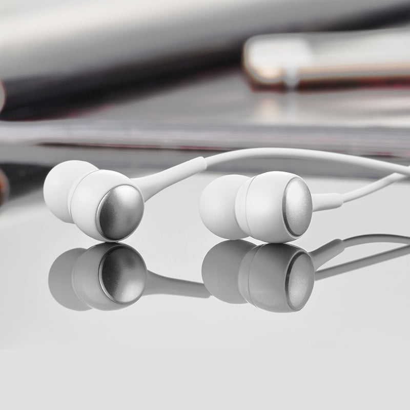 Wired earphones “M19 Drumbeat” with microphone