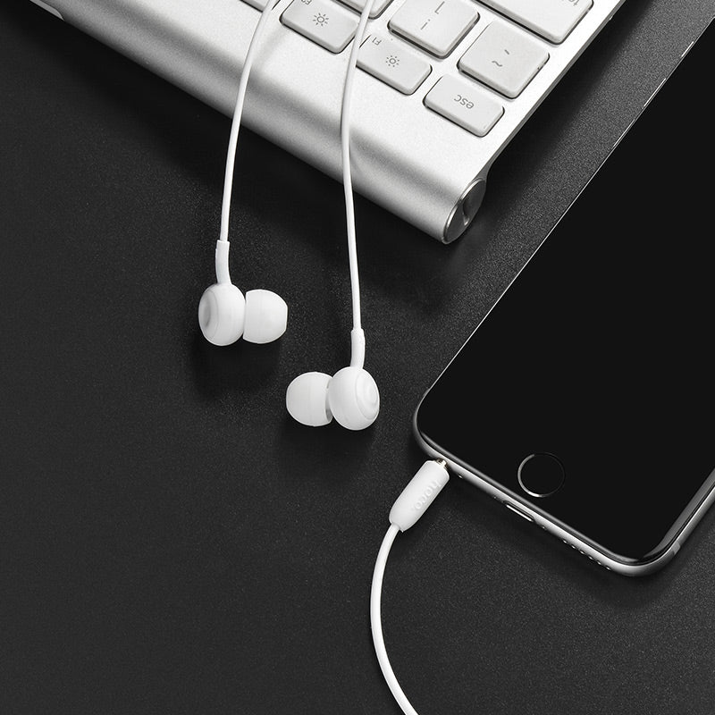 Wired earphones 3.5mm “M24 Leyo” with microphone