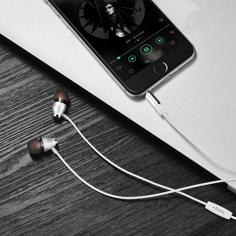 Wired earphones “M28 Ariose” with microphone