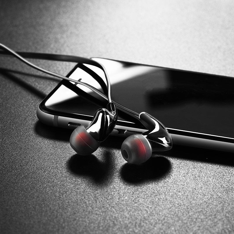 Wired earphones “M30 Glaring” with microphone
