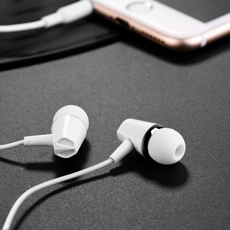 Wired earphones “M34 Honor” with microphone