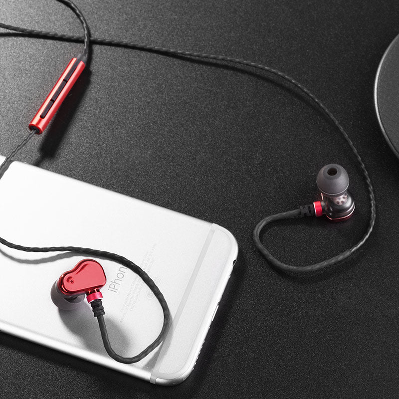 Wired earphones “M36 Charming sound” double coil with microphone