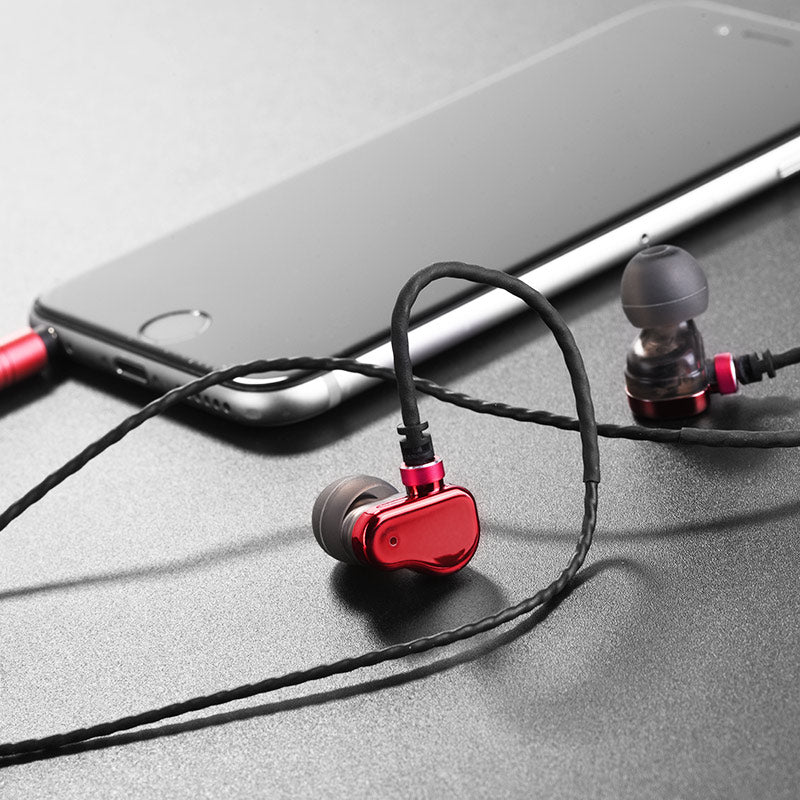 Wired earphones “M36 Charming sound” double coil with microphone