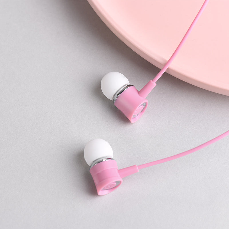 Wired earphones “M37 Pleasant sound” with microphone