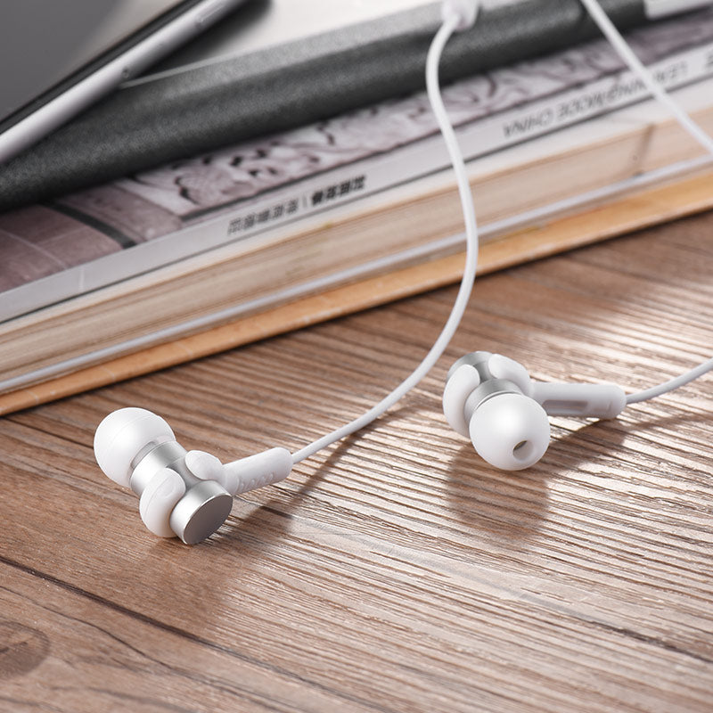 Wired earphones 3.5mm “M38 Rhythm” with microphone