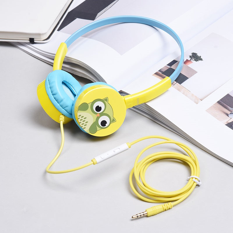 Wired headphones “W15 Exceptional sound” with mic adjustable head beam