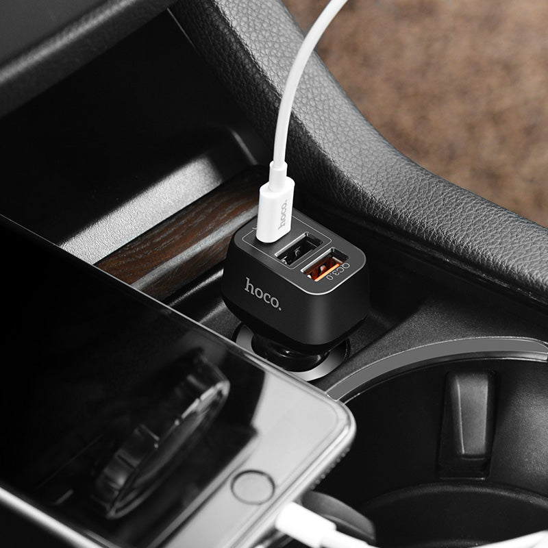 Car charger “Z15A Kuso” Type-C and dual USB outputs