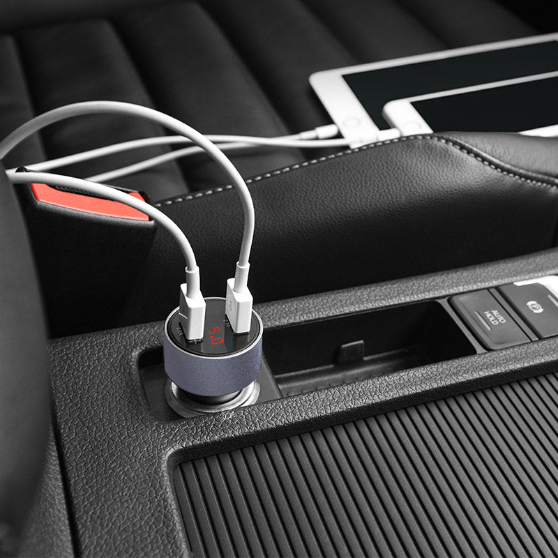Car charger “Z9 Kingkong” digital display dual USB 2.1A